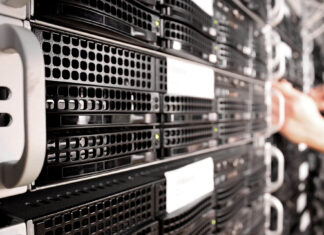 Dedizierter Server vs. Cloud: Welches Hosting-Modell ist für Ihr Unternehmen geeignet?