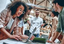 Wertebasierte Führung im Fokus: Die Rolle der integralen Unternehmens- und Personalentwicklung