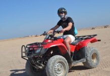 So läuft ein Quad Ausflug Hurghada von der Abholung bis zur Wüstentour ab
